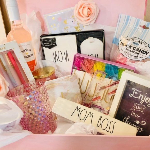 Custom Gifts - Picture 4 of 4